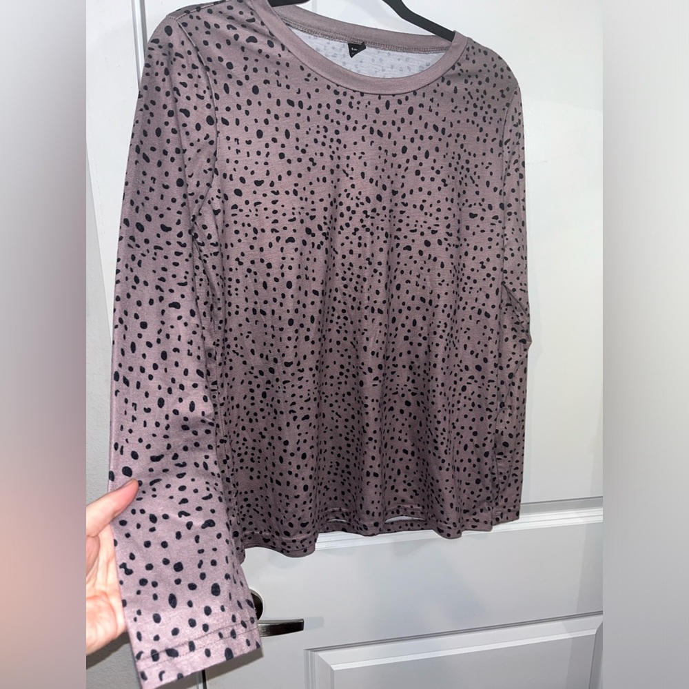 SHEIN Women’s Long Sleeve Top Leopard Print Size Medium in Mauve Color